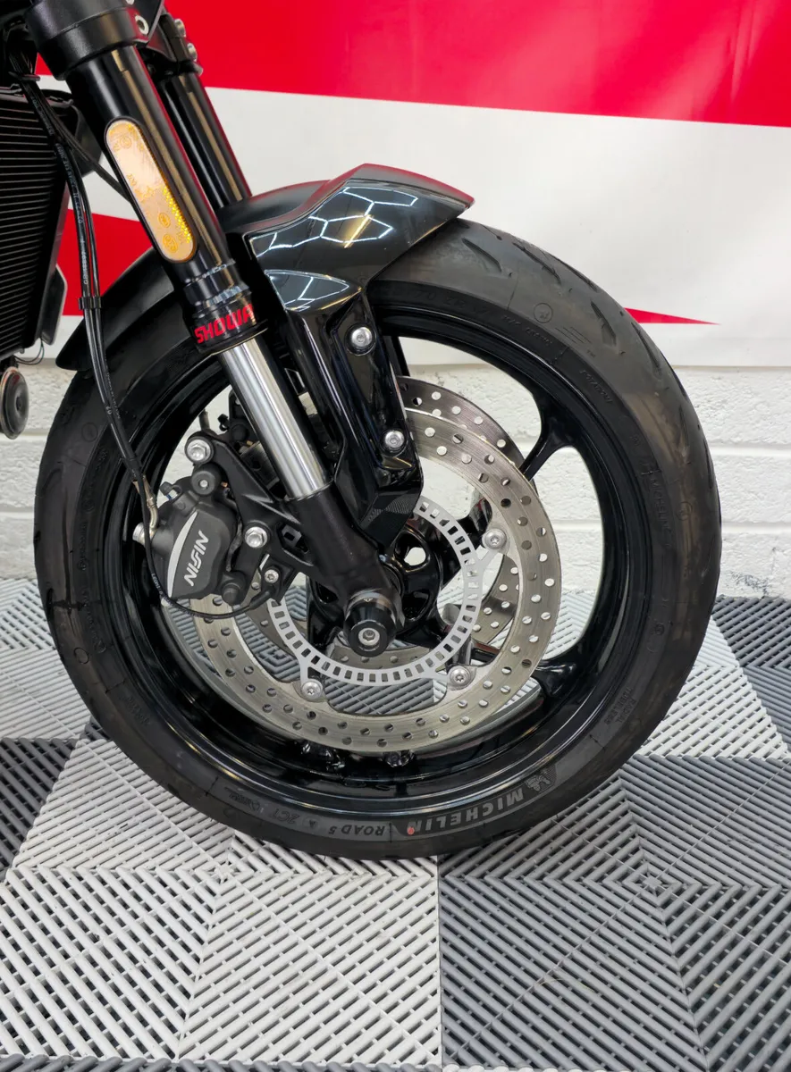 2021 Triumph Trident 660 - Image 4