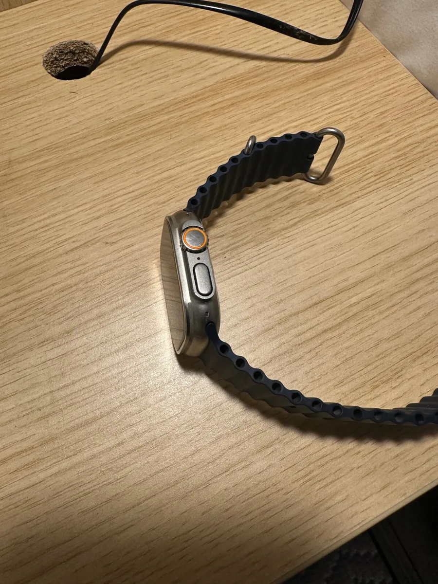Watch ultra - Image 2