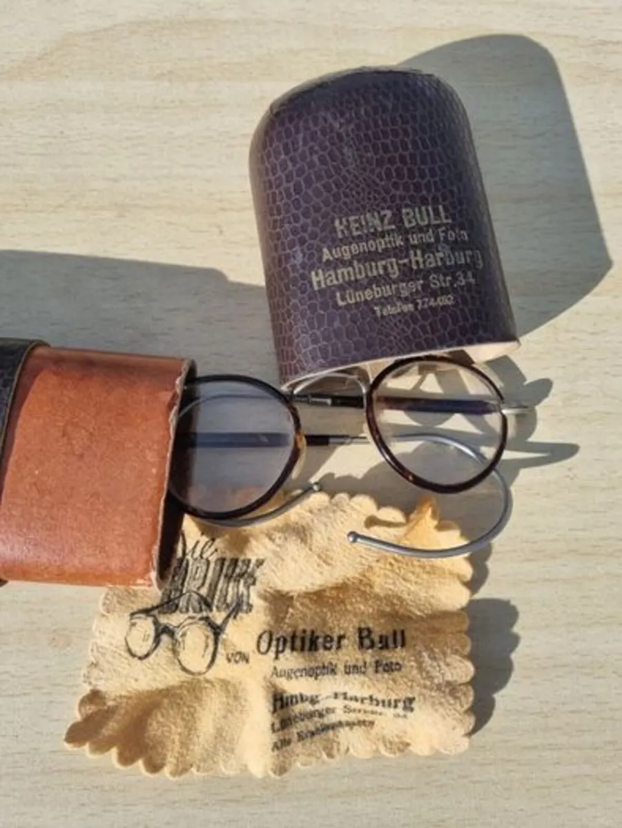 Authentic pre-war German prescription glasses - Image 1
