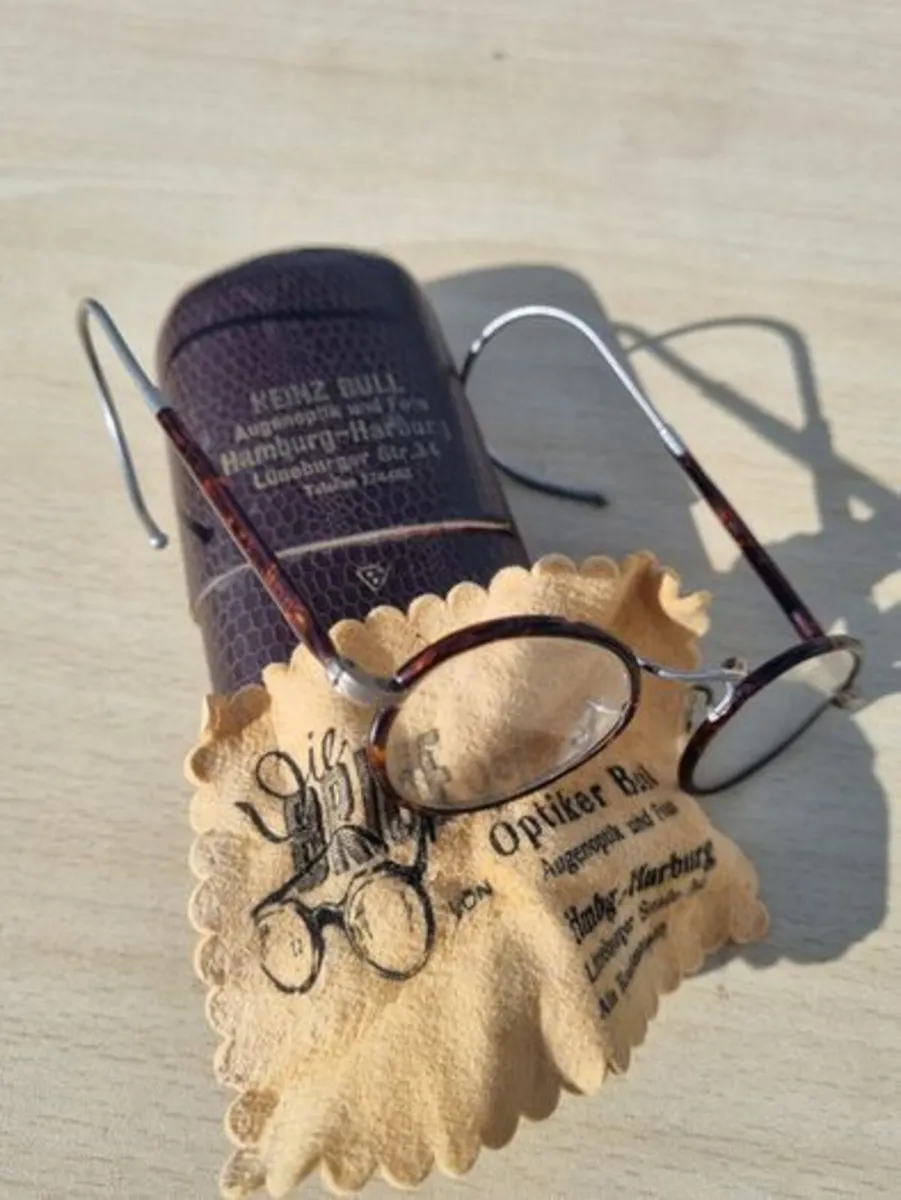 Authentic pre-war German prescription glasses - Image 4