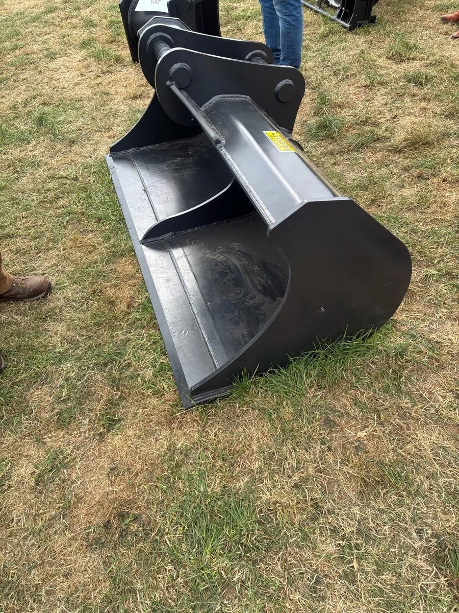 6ft heavy duty grading bucket - Image 3