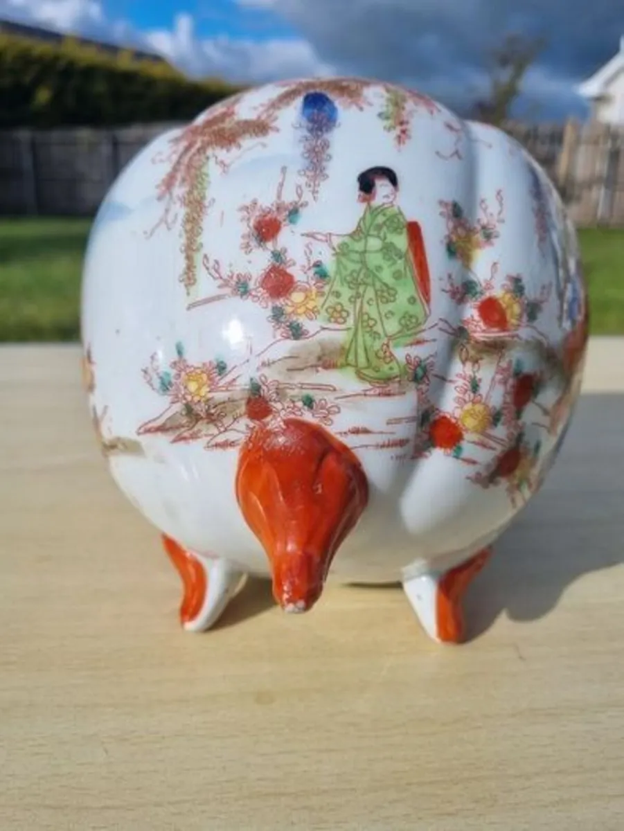 Vintage Japanese 3 Footed Hand Painted Biscuit Jar - Image 4