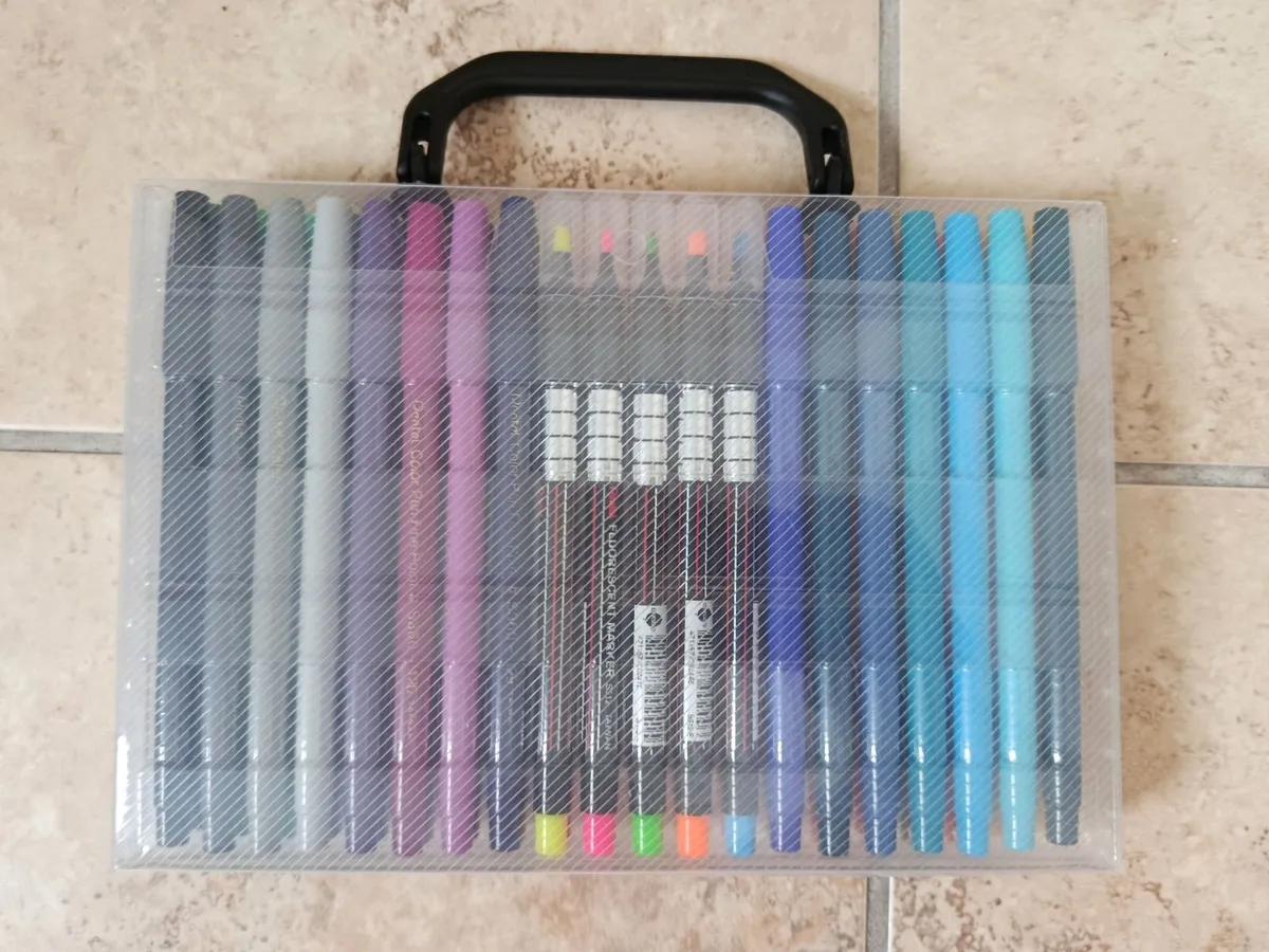 Pentel Arts Studio Set 40 Fibre Tips Highlighters - Image 2