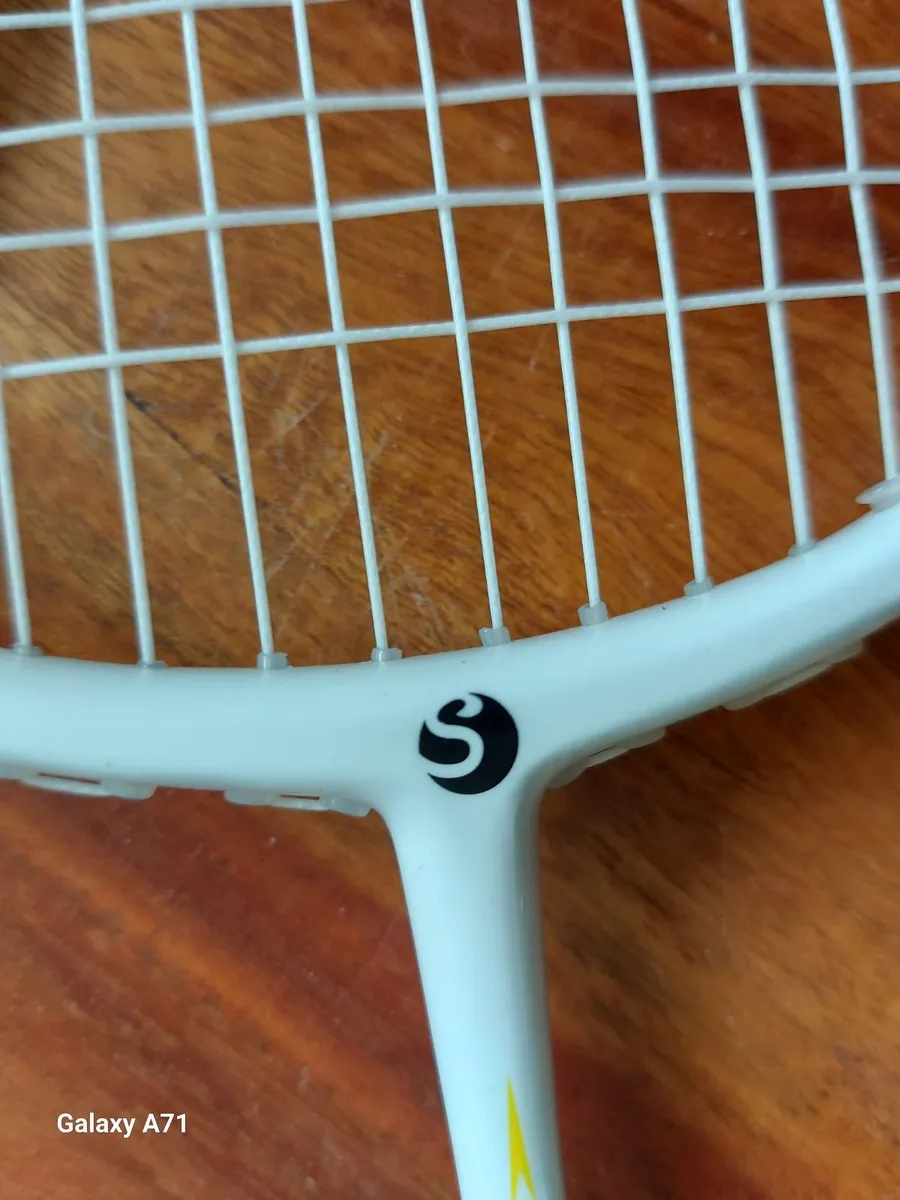New Senston Armor Badminton Set, 2 Rackets & Tube - Image 2