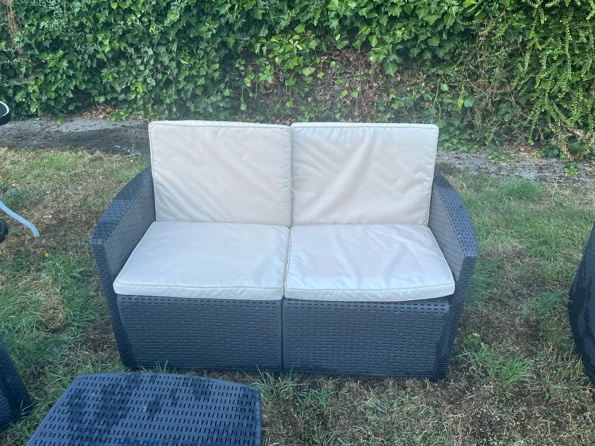 2 + 1 + 1 rattan sofa - Image 3