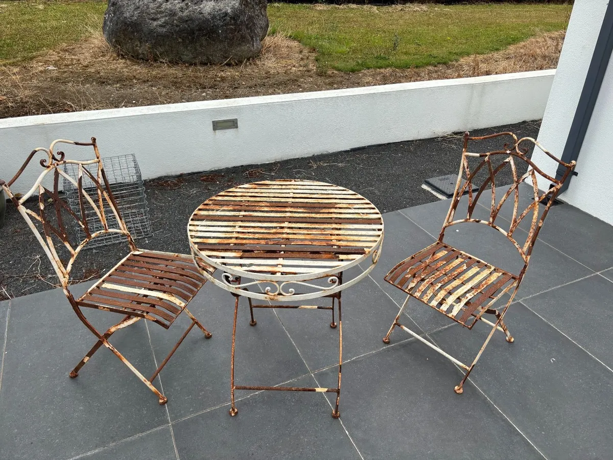 Patio table and chairs project - Image 2