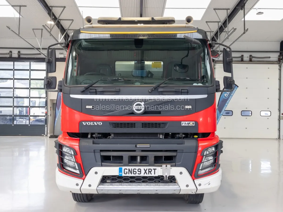 2019 VOLVO FMX 420 TIPPER - Image 2