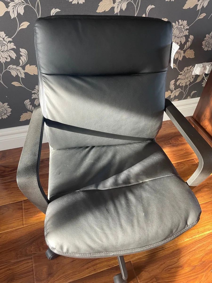 Swivel office chair - Image 1