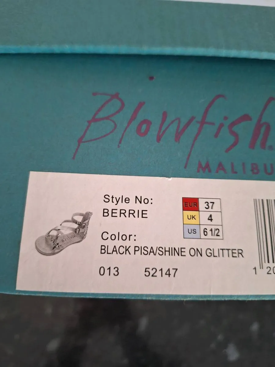 Blowfish Malibu sandals size 4 - Image 2