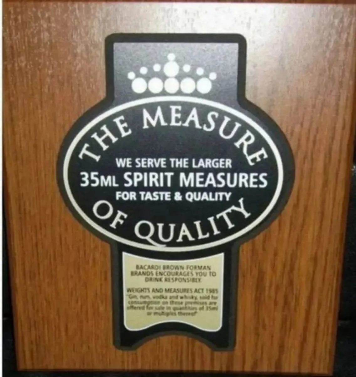 BNIB Authentic Official Pub Measure Plaque - Image 4