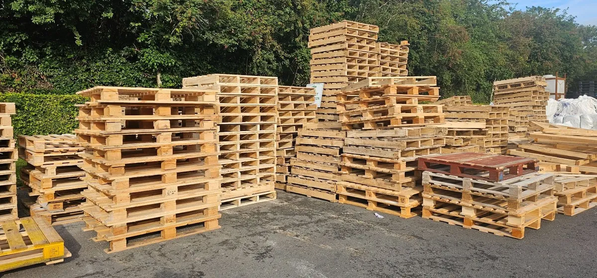 PALLETS
