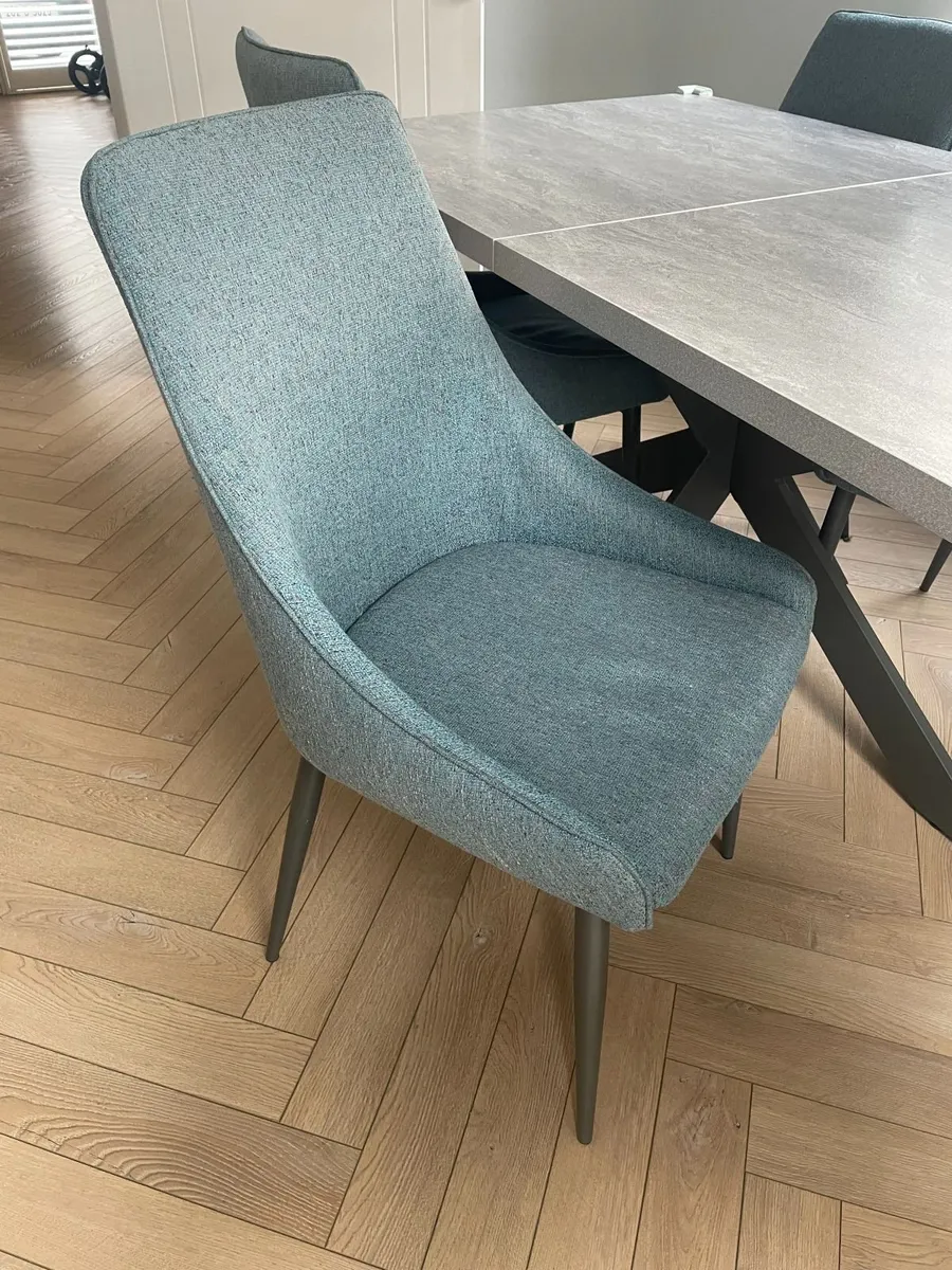 Dinning table and chairs - Image 2
