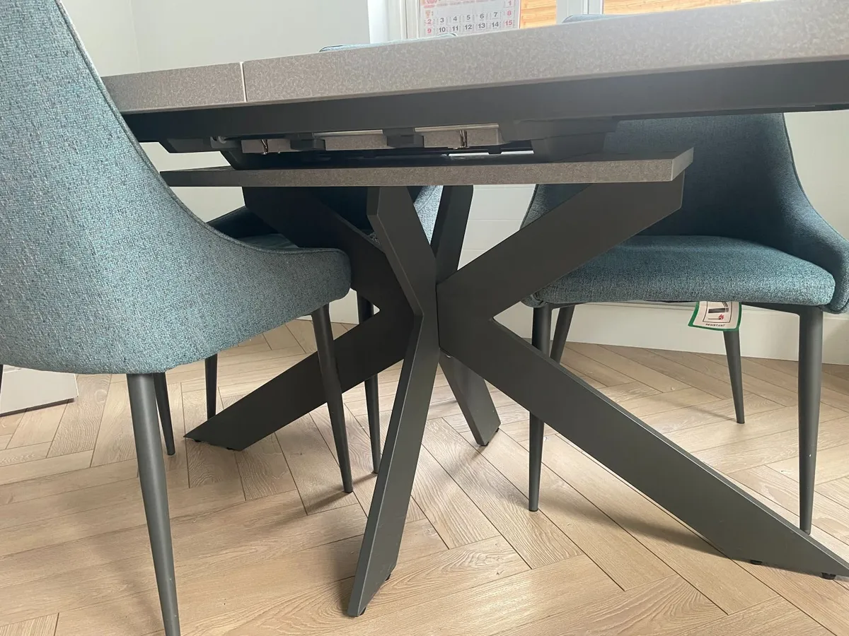 Dinning table and chairs - Image 3