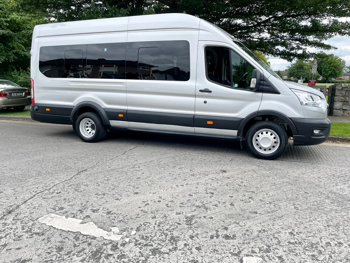 Ford Transit 460 Trend 2.0 TDCI 170PS 17 Seat,2020 - Image 2