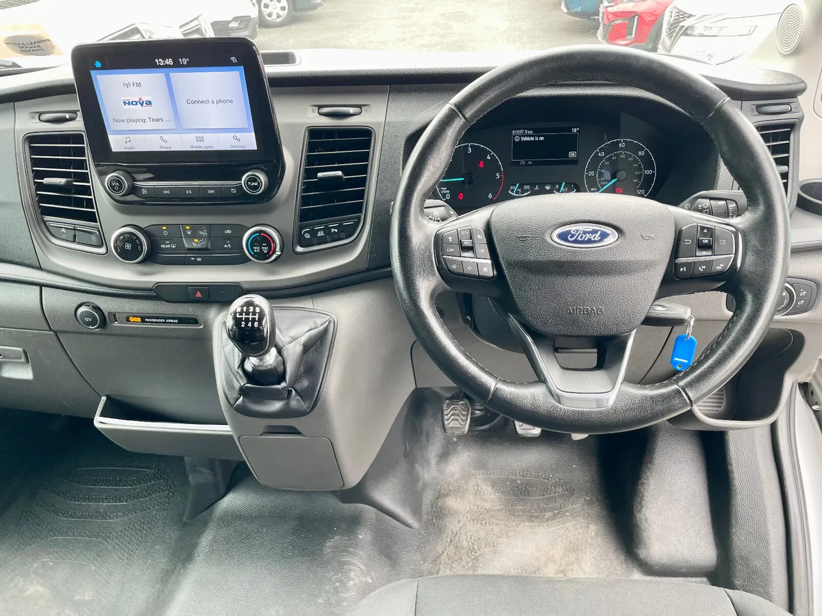 Ford Transit 460 Trend 2.0 TDCI 170PS 17 Seat,2020 - Image 4