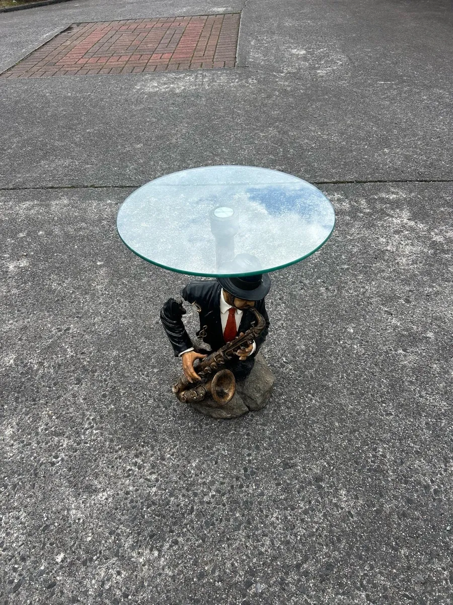 Saxophone Player Novelty Glass Table - Image 1