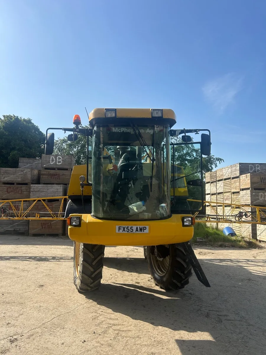 Self-propelled Chafer Sprayer - Image 2