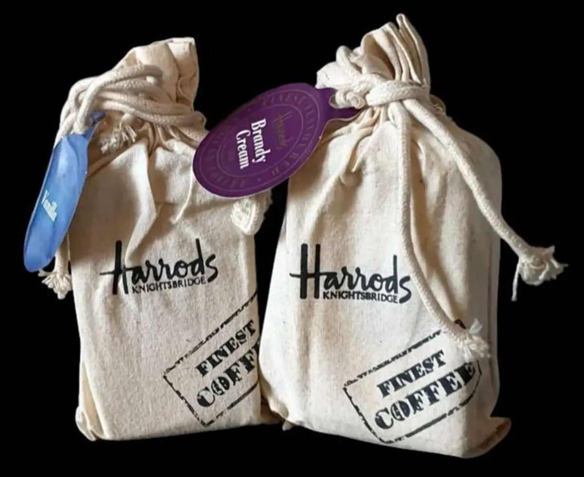 Vintage Harrods Knightsbridge Coffee Pouches - Image 3