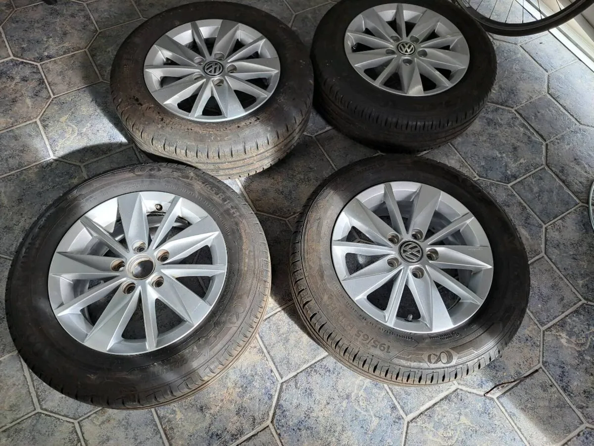 4 Volkswagen Polo Wheels and tyres with covers - Image 1