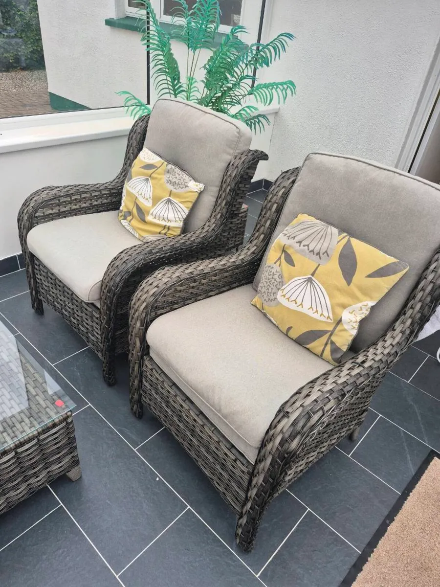 5 Pce Grey Rattan Garden Set - Image 1