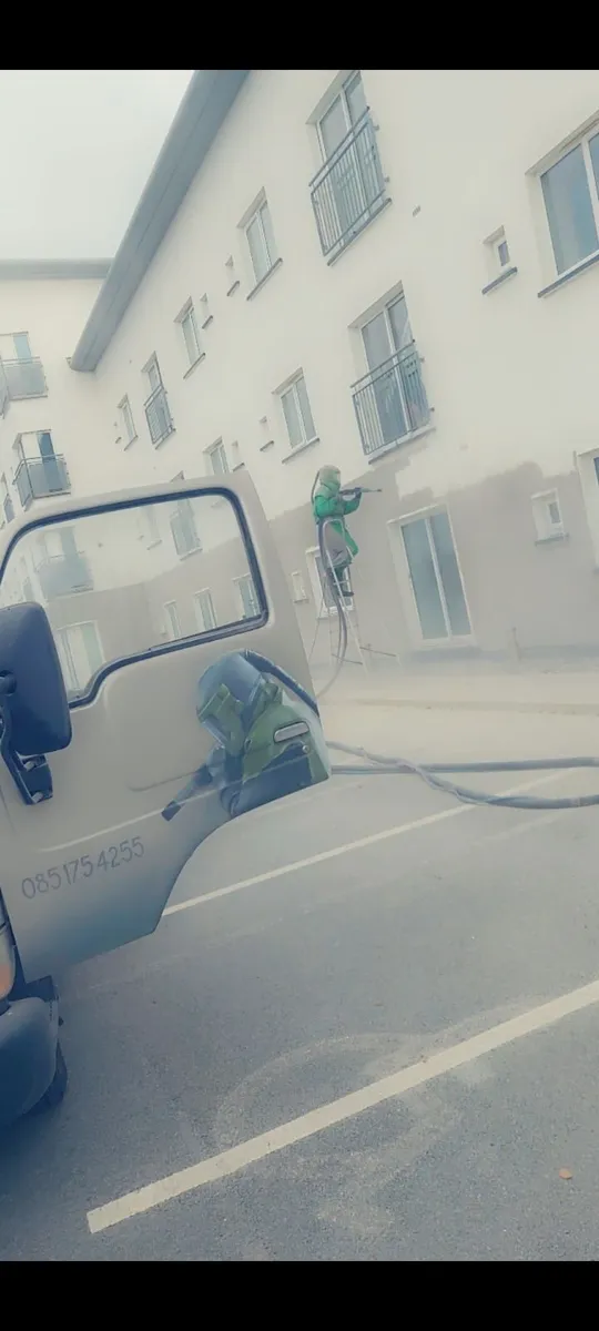 Mobile sandblasting and dustless blasting - Image 1