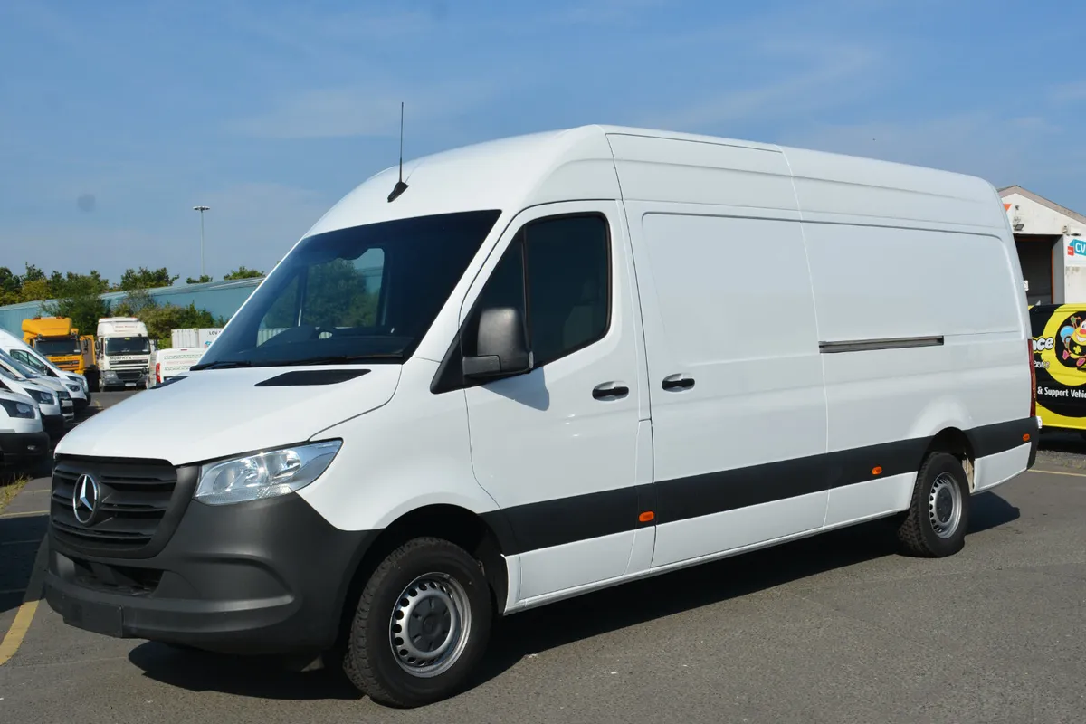 Mercedes-Benz Sprinter LWB - Low Km - Image 1
