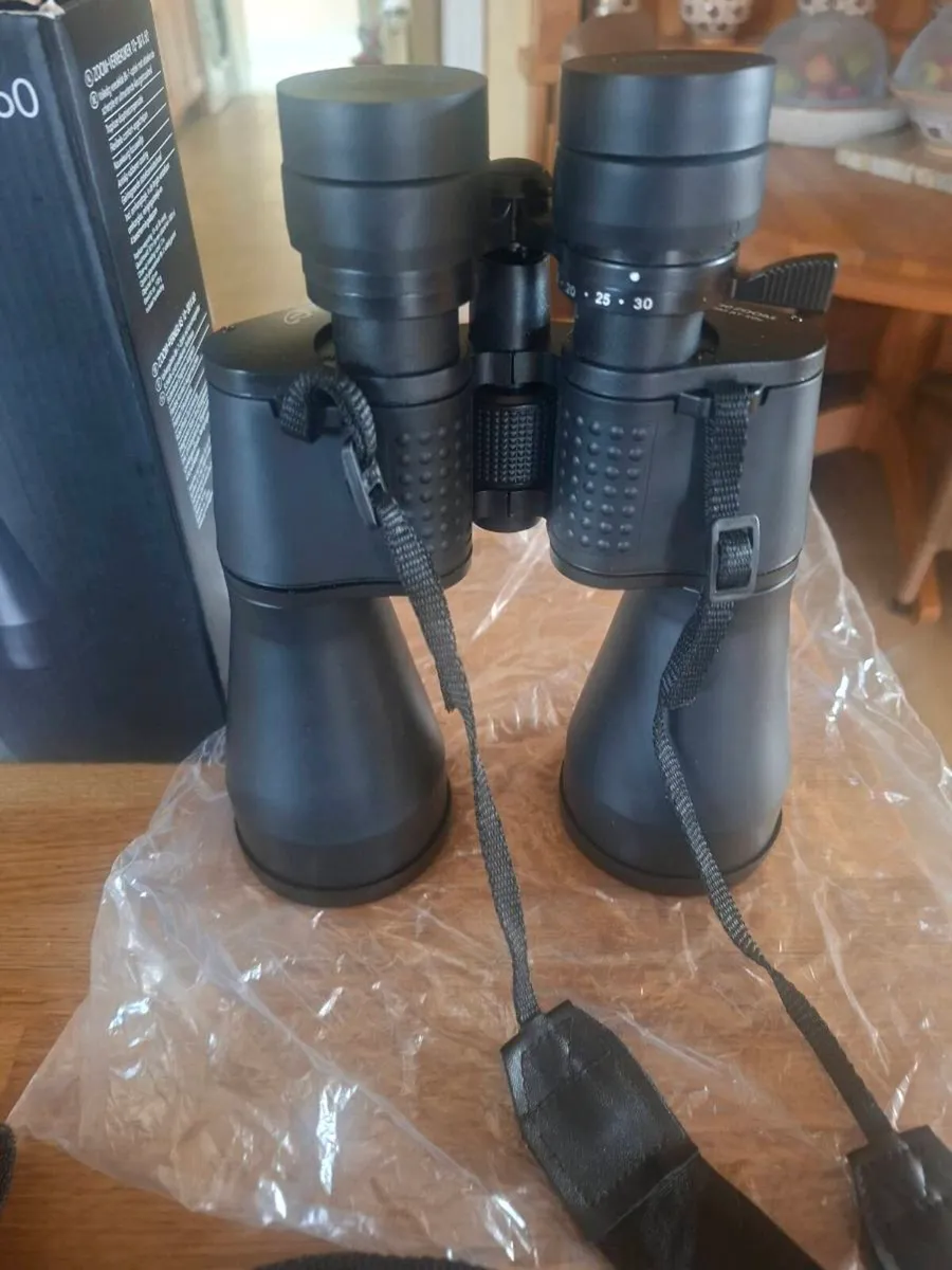 Auriol Binoculars - Image 2