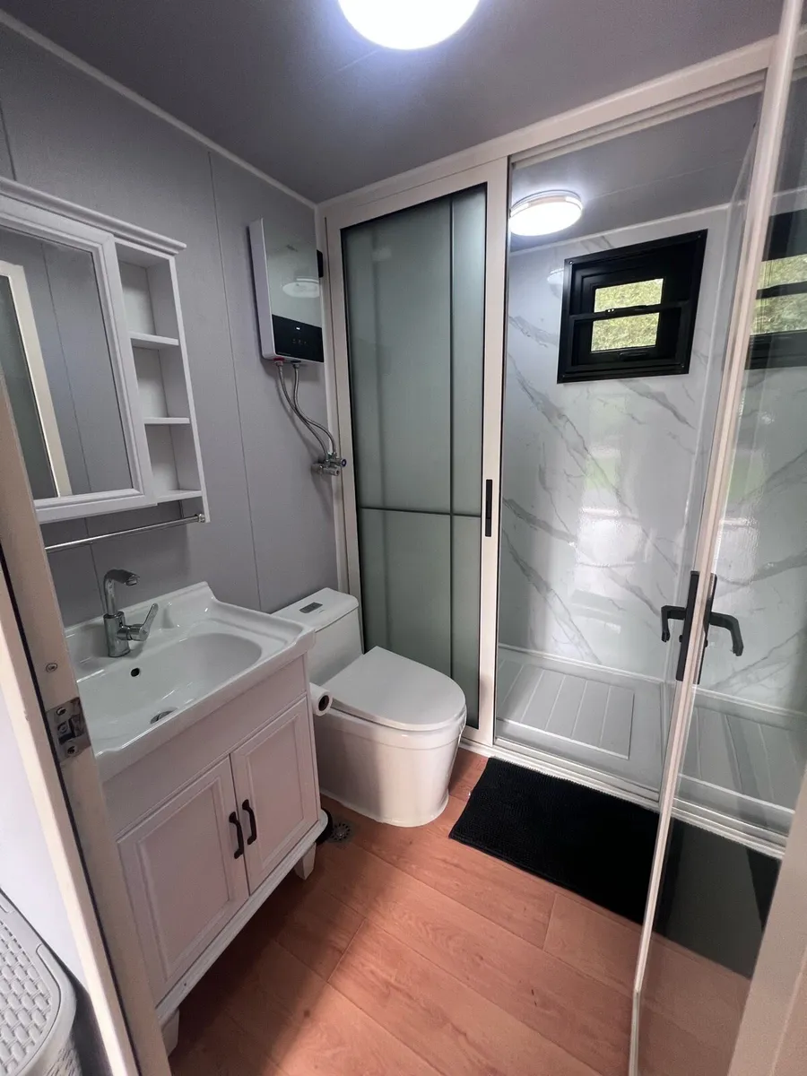 2 bed for rent - Image 3