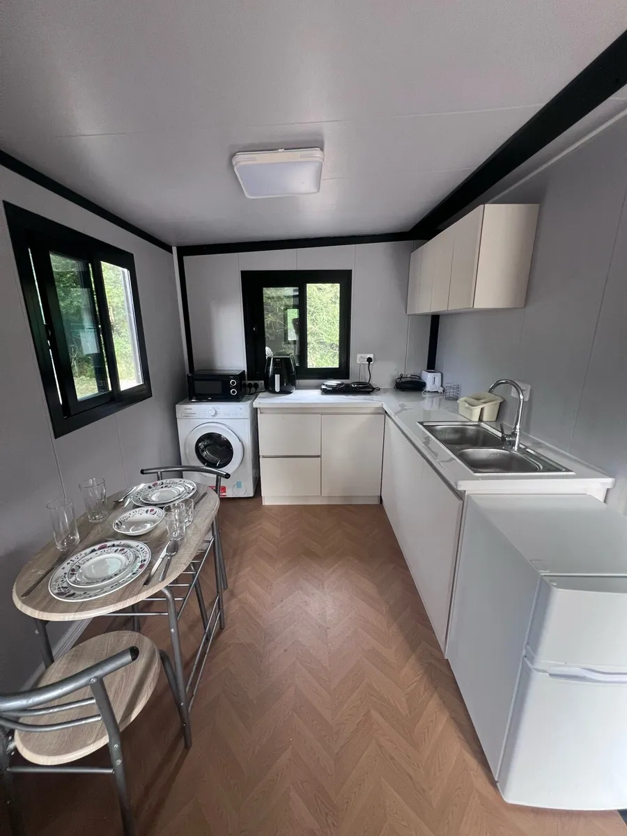 2 bed for rent - Image 2