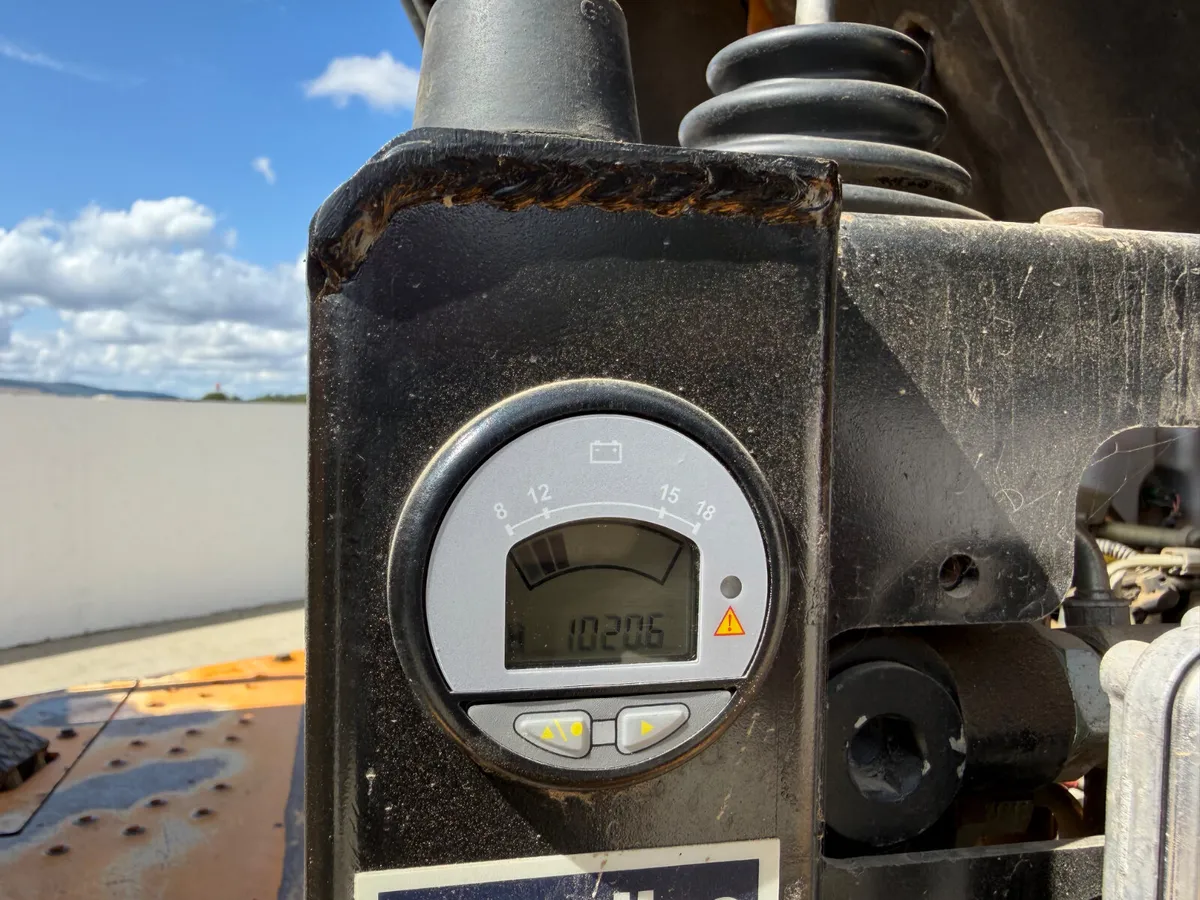 Thwaites 6 ton swivel 2017 - Image 4