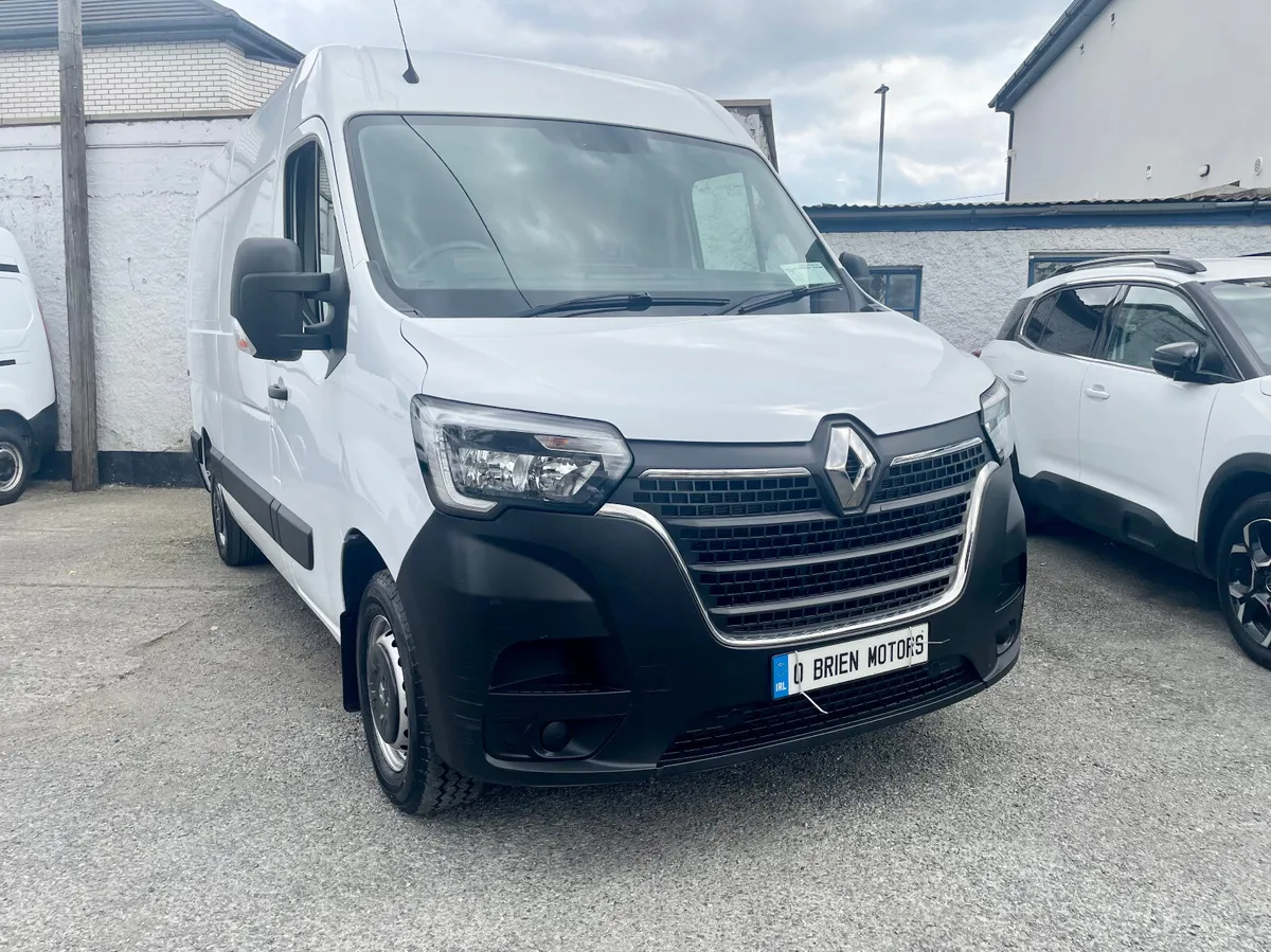 Renault Master MM35 2.3DCI  130BHP FWD MWB,2022 - Image 1
