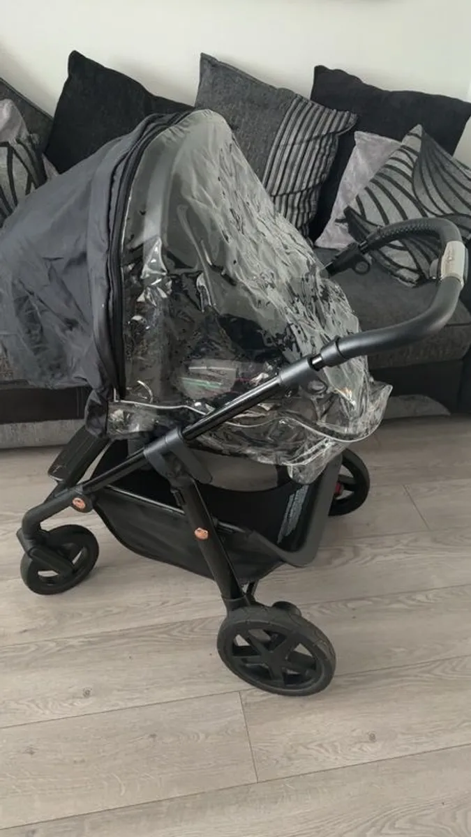silver cross pram - Image 2