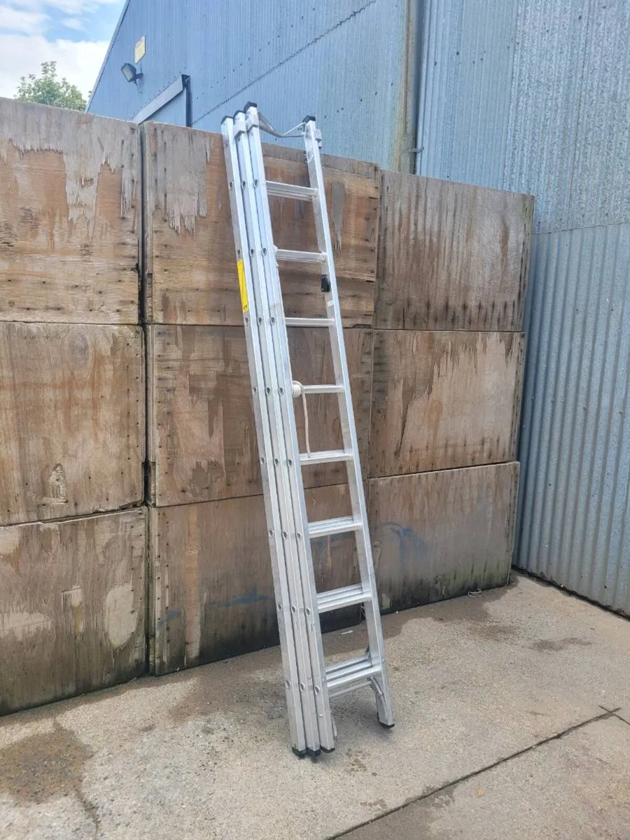 6m triple extension ladder - Image 2