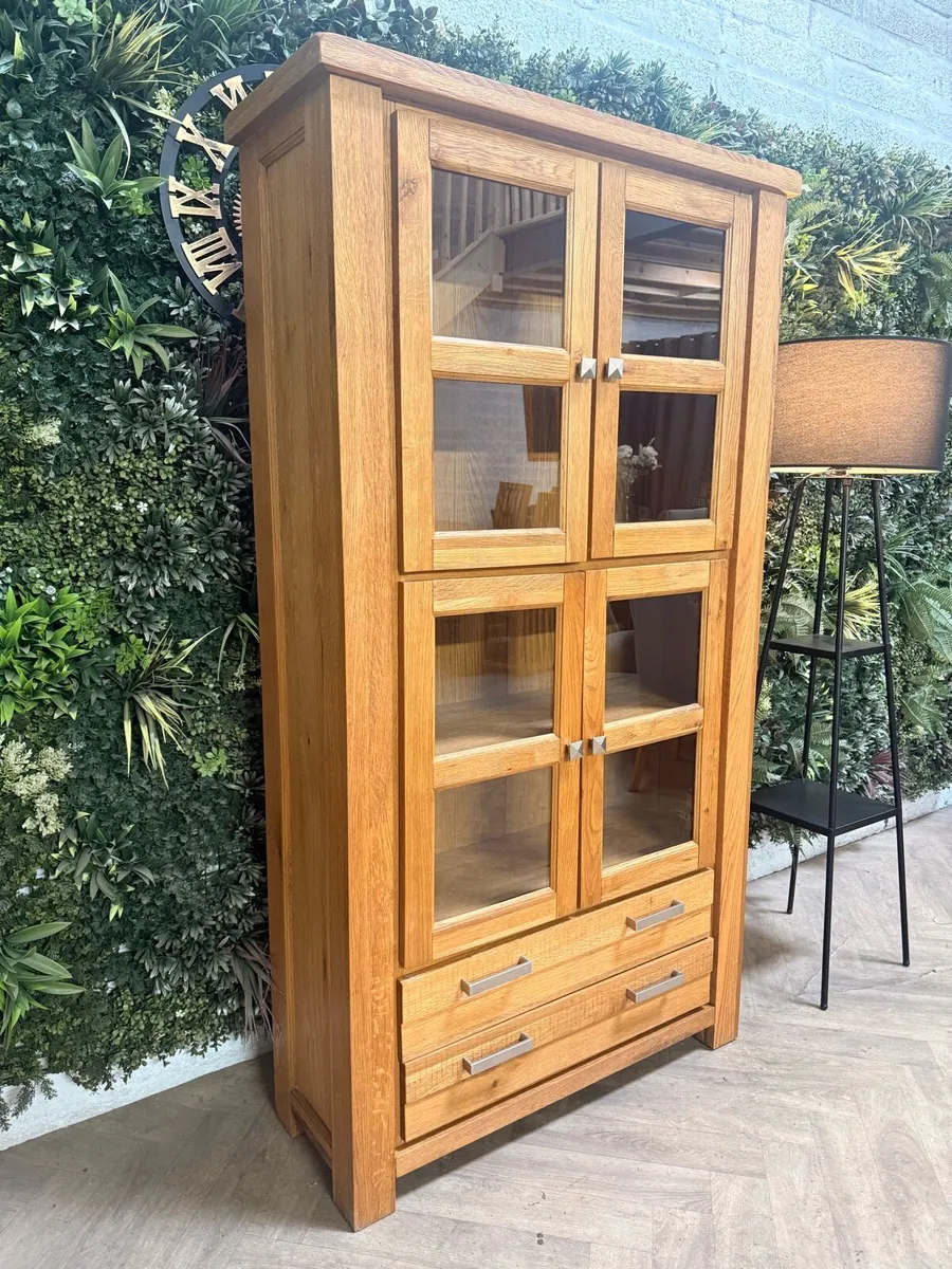Danube oak display cabinet - Image 1