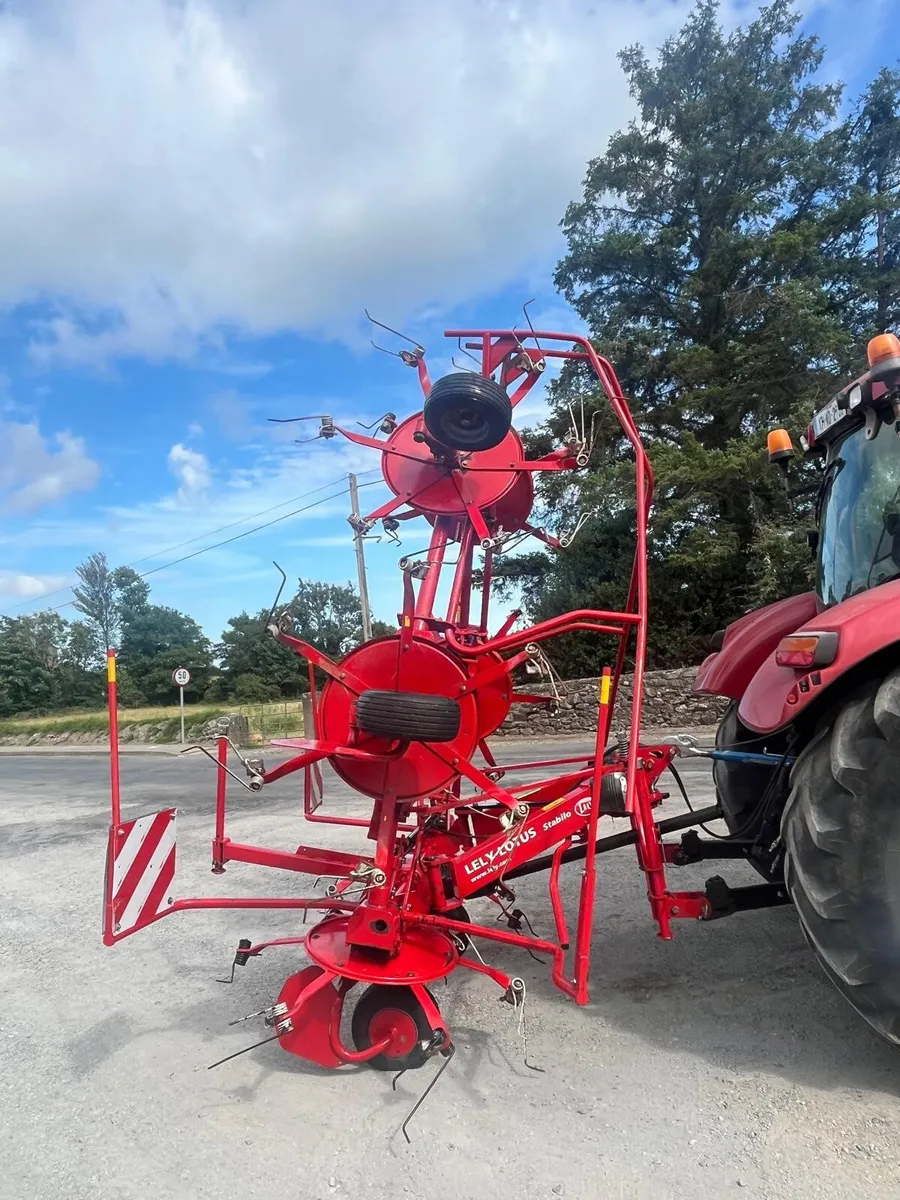 2016 Lely Lotus 770 Stabilo Tedder - Image 2