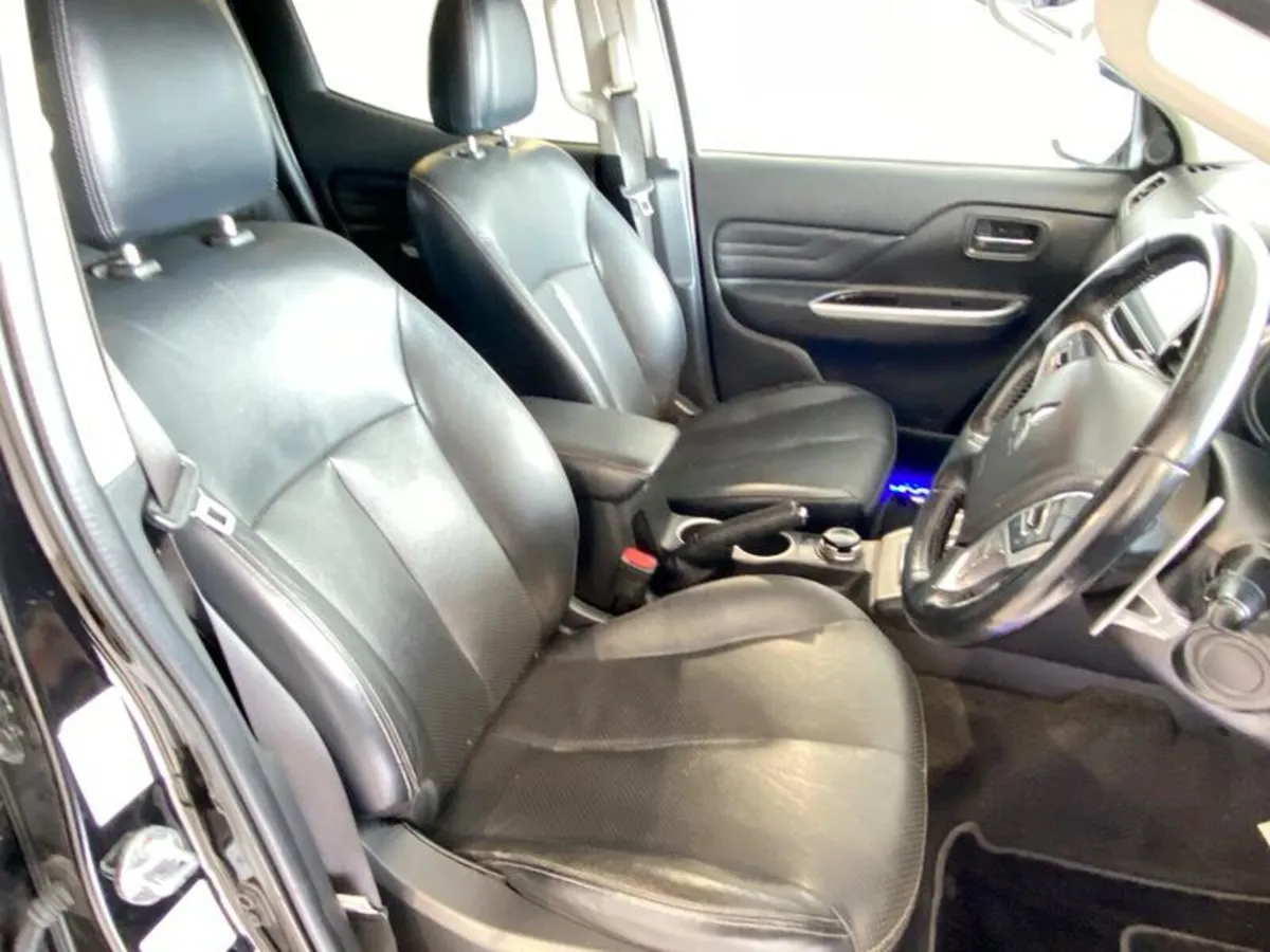Mitsubishi L200 Double Cab DI-D 150 Barbarian 4WD - Image 4