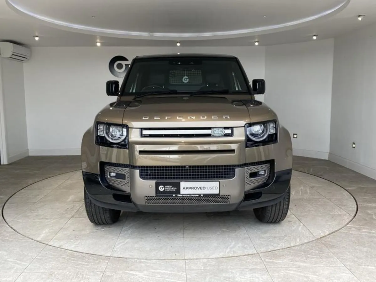 Land Rover Defender 90  3.0 D350  X-Dynamic HSE Au - Image 2