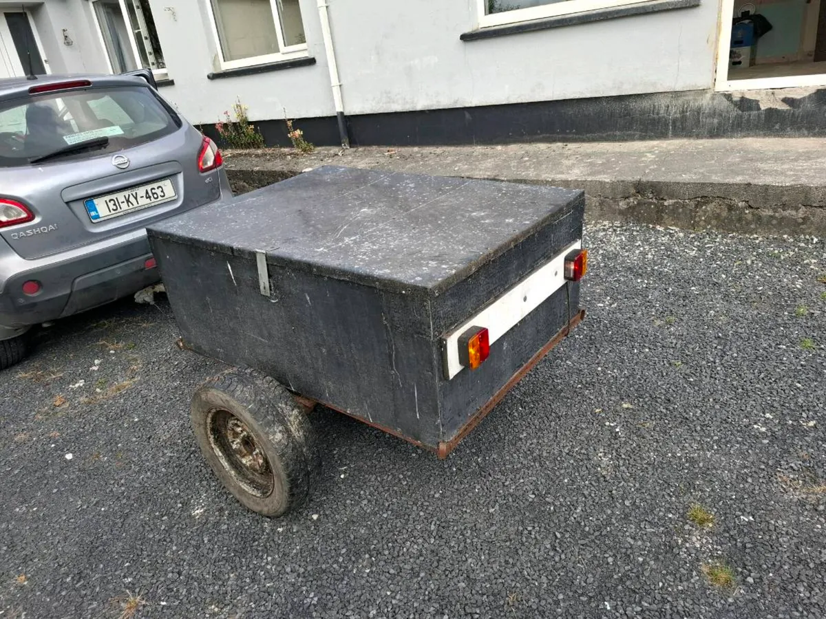 Car trailer/doors/sinks/shower tray/radiator - Image 4