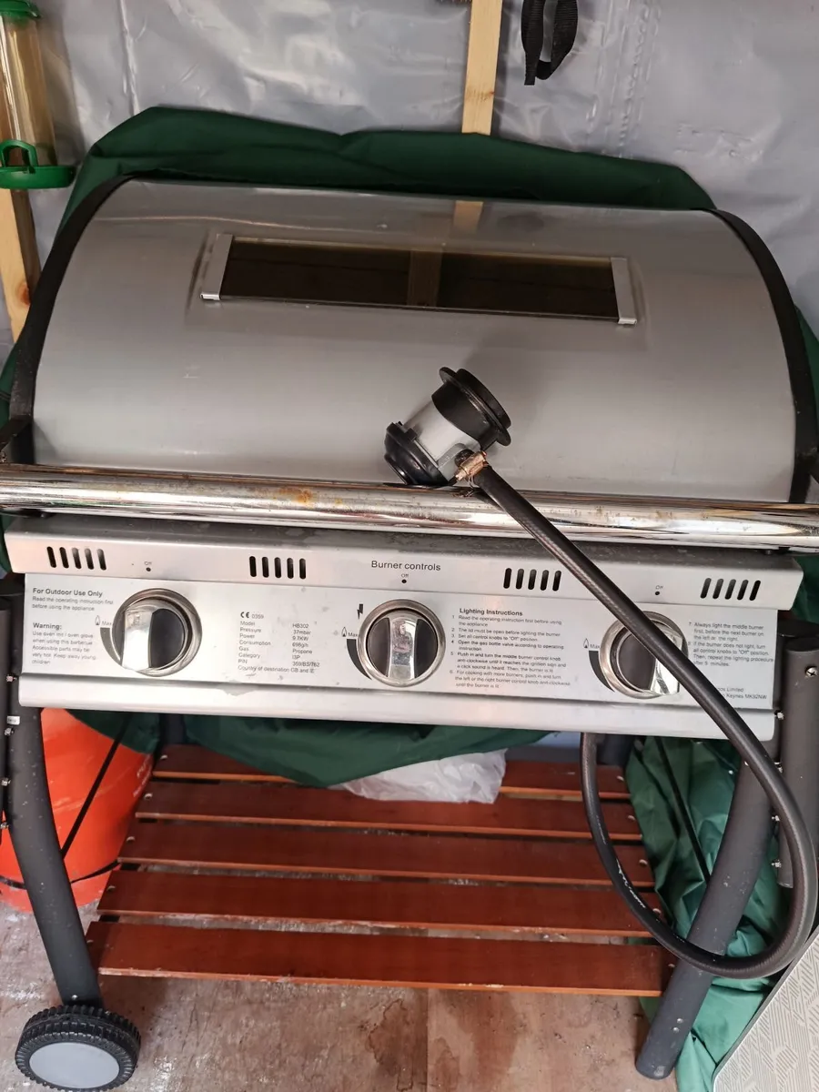 Gas Barbeque - Image 2