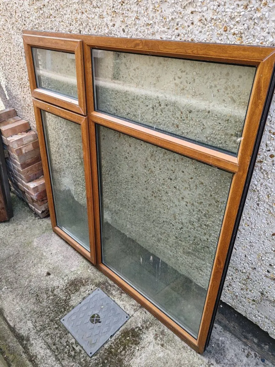 Window free to a good home approx 4' wide 5' high