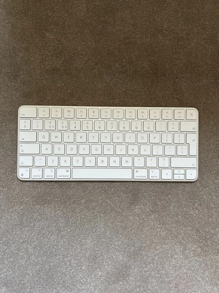 Apple iMac 24" (M1 Chip, 2021) Complete Boxed Set - Image 4
