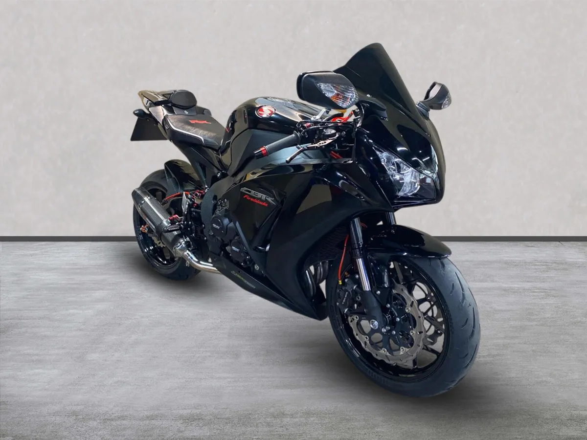 Honda CBR 1000RR-F with Extras, NI Registered - Image 3