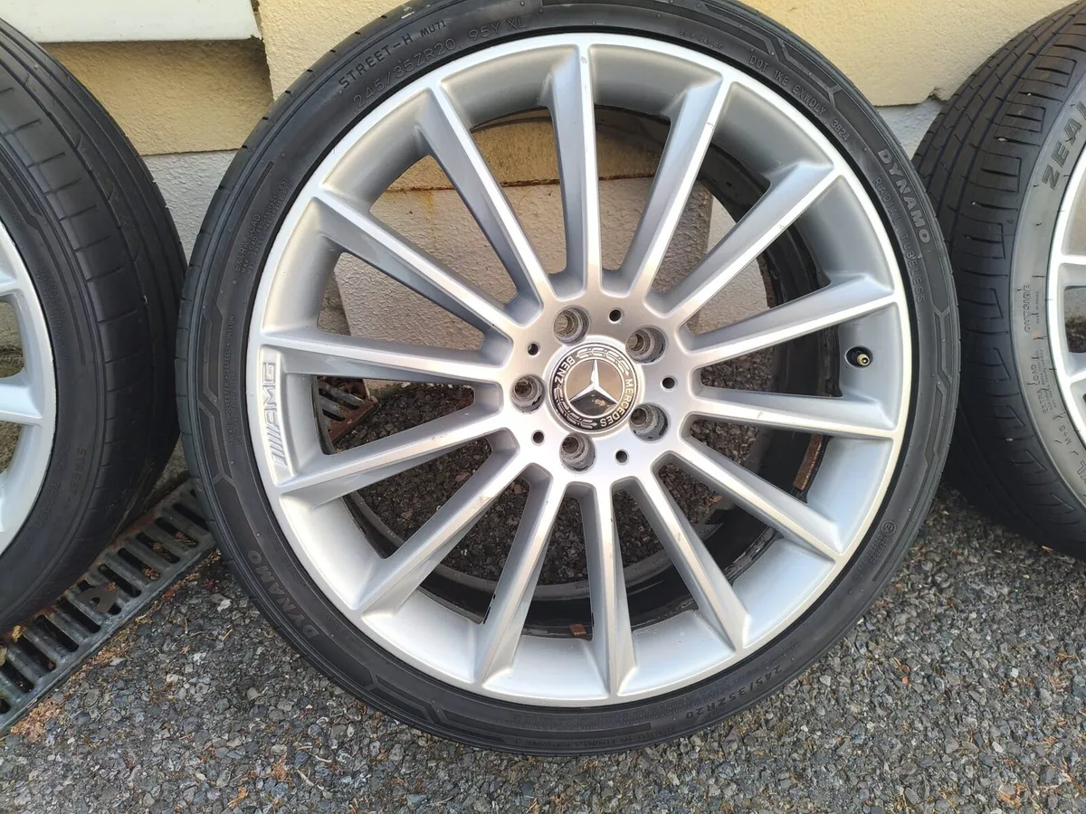 Genuine 20 mercedes AMG alloys - Image 3