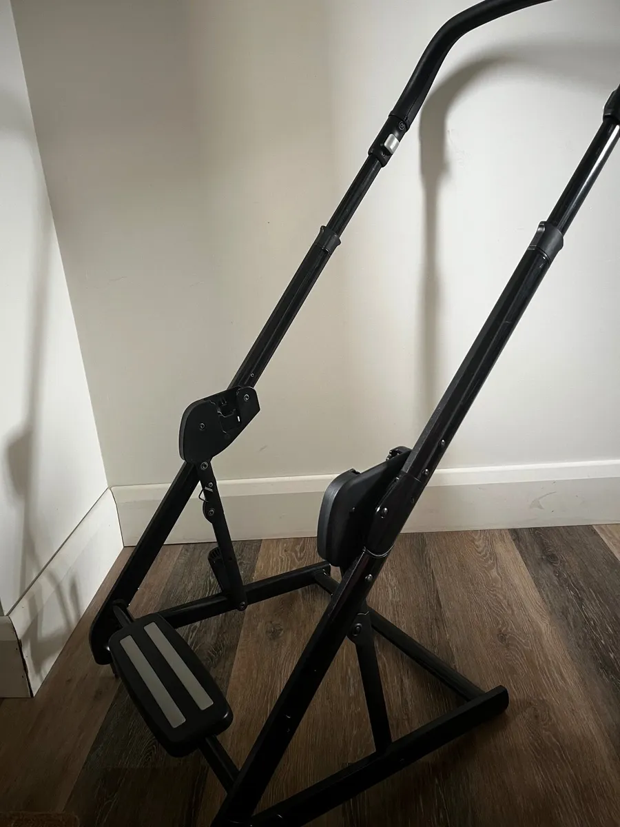 Joie Chrome travel system - Image 4