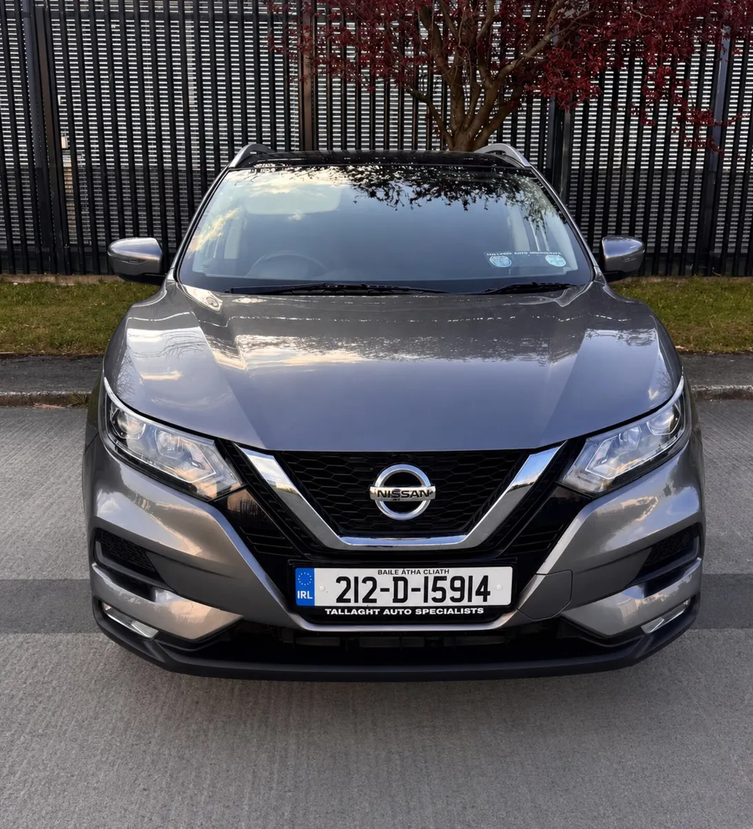 212 Nissan Qashqai SV High Spec - Image 2