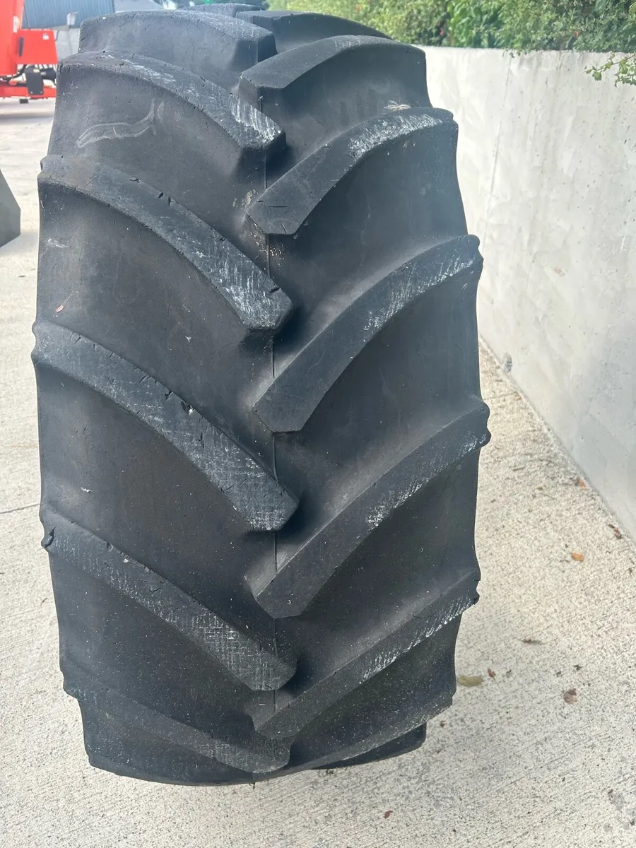 540/65/30 Tyres - Image 3