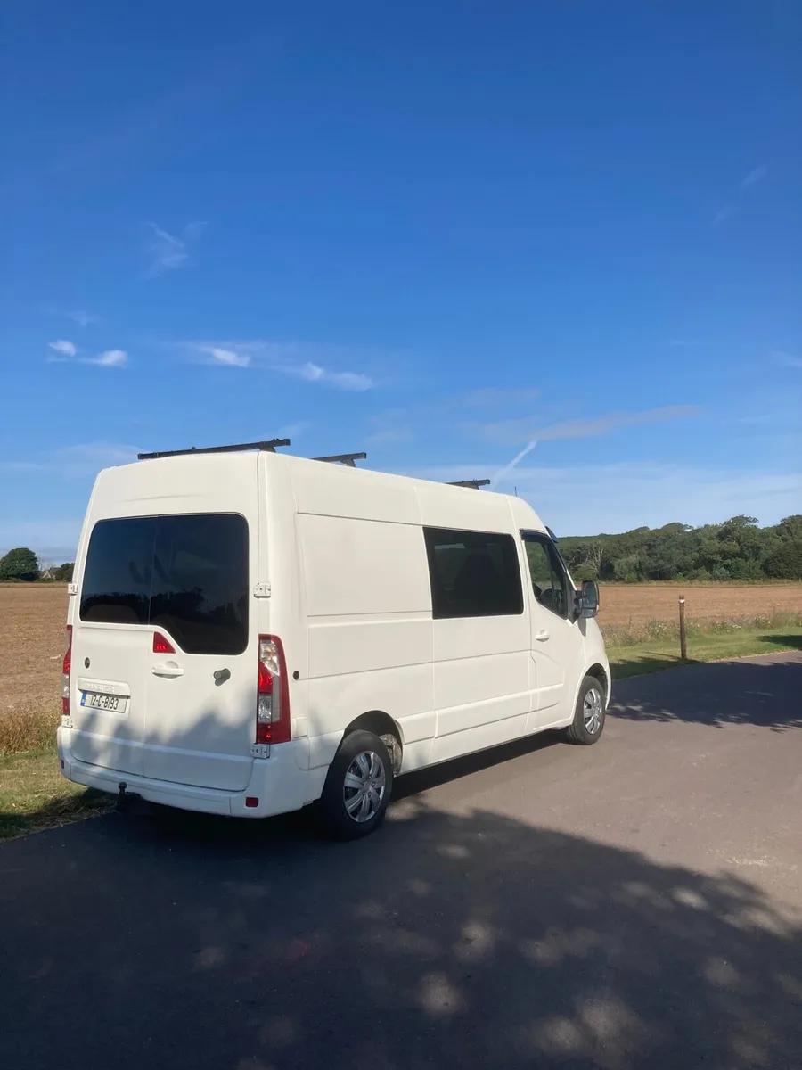 Renault Master Camper - Image 4