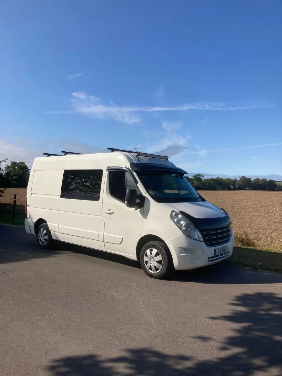 Renault Master Camper - Image 3
