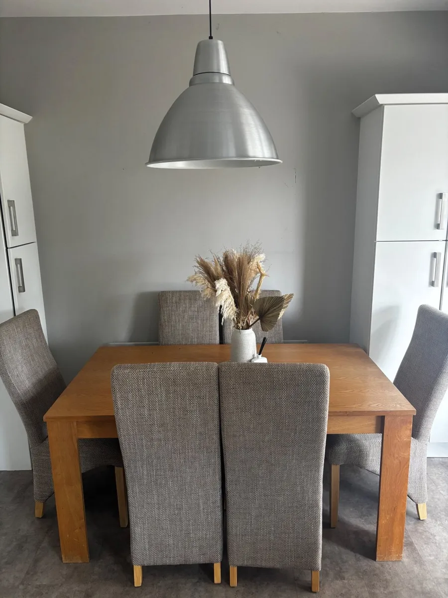Kitchen Table and Chairs (6) - Image 3