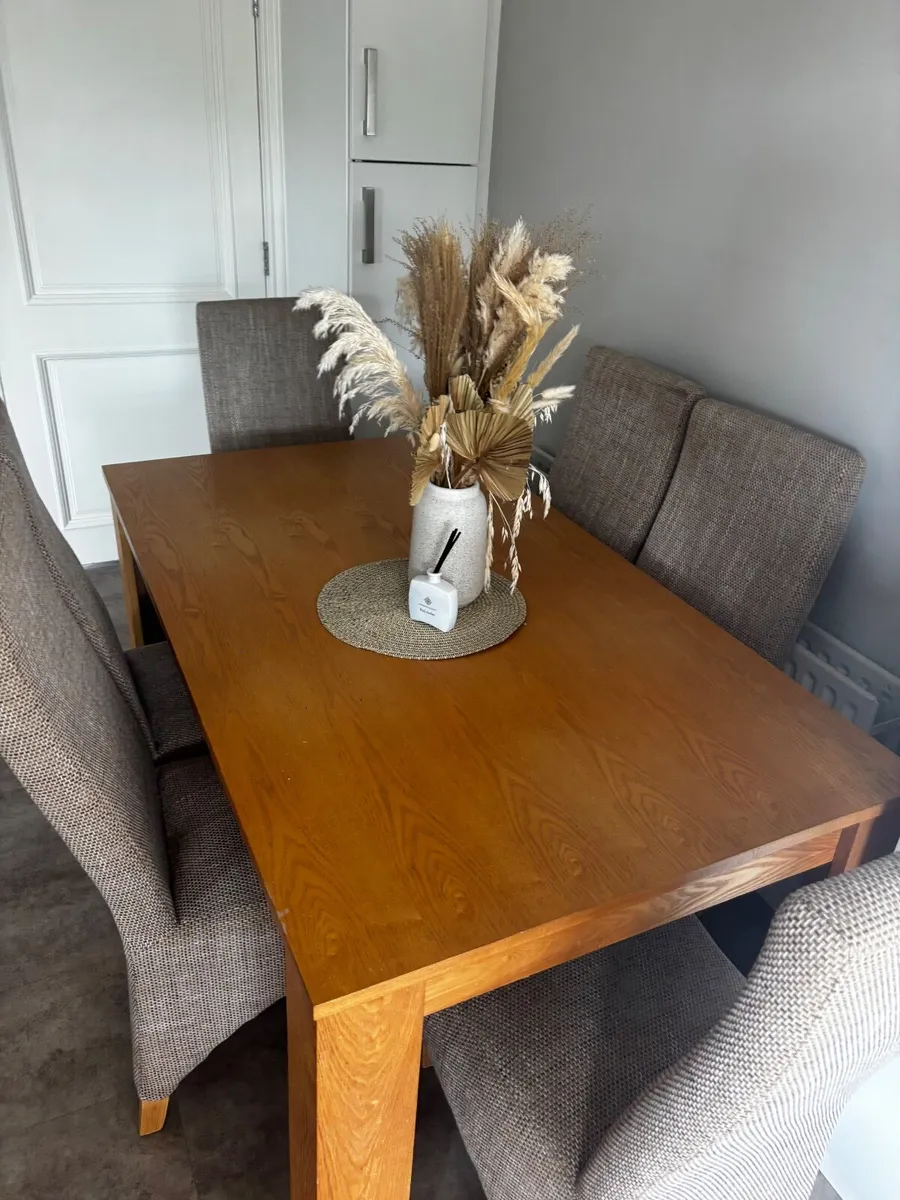 Kitchen Table and Chairs (6) - Image 2